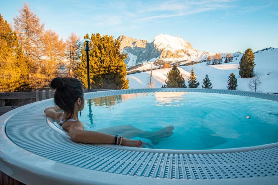 Paradiso Pure.Living Vegan Hotel Alpe Di Siusi Exterior photo